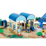 Set trenulete din lemn Universal All In One cu masuta de joaca Imaginarium